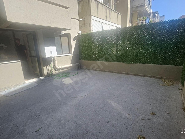TOVI FRANKOdanKarşıyaka vapur iskelesine yakın kiralık 2+1 - Görsel 12