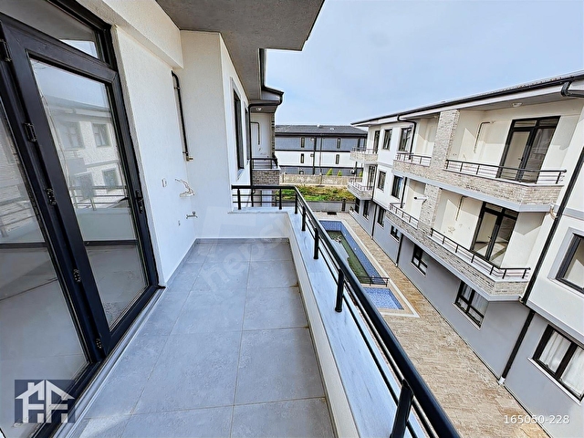 KARASUDA HAVUZ CEPHELİ LÜKS SİTEDE GENİŞ 2+1 SIFIR DAİRE - Görsel 8