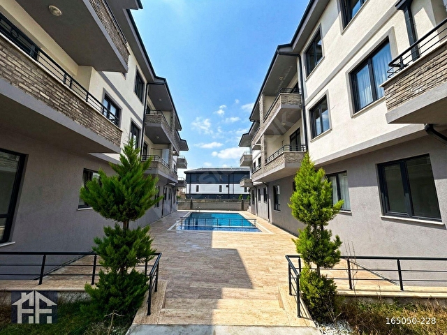KARASUDA HAVUZ CEPHELİ LÜKS SİTEDE GENİŞ 2+1 SIFIR DAİRE - Görsel 3