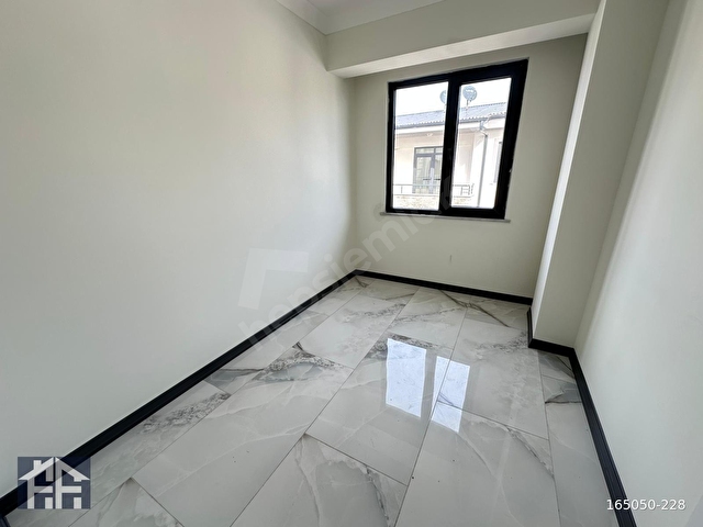 KARASUDA HAVUZ CEPHELİ LÜKS SİTEDE GENİŞ 2+1 SIFIR DAİRE - Görsel 11