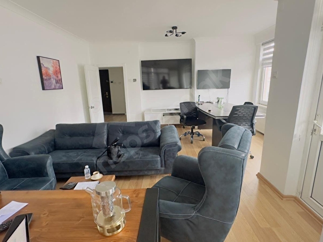 MEŞRUTİYET CADDESİ ÜZERİ SATILIK ASANSÖRLÜ FULL YAPILI 3+1 OFİS - Görsel 8