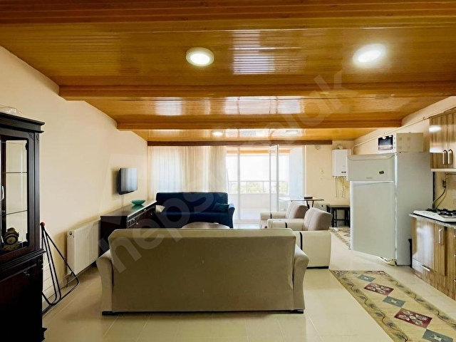 SAHİLDE DENİZ DOĞA VE ŞEHİR MANZARALI 80m² EŞYALI KİRALIK 1+1 - Görsel 21