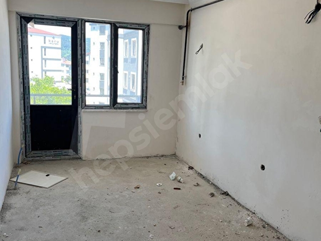 ÖZKARADENİZ EMLAKTAN DAĞEVLERİNDE 3+1 SATILIK DAİRE - Görsel 5