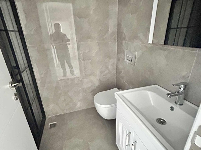 ASİL EMLAKtan MURADİYEde SİTE İÇERSİNDE 3+1 SATILIK DAİRE - Görsel 19