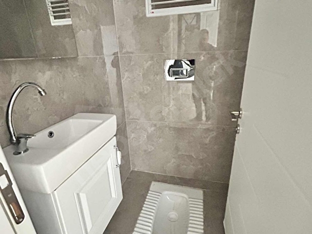 ASİL EMLAKtan MURADİYEde SİTE İÇERSİNDE 3+1 SATILIK DAİRE - Görsel 7