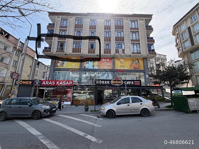 ESENYURT KIRAÇ’TA CADDE ÜZERİNDE SATILIK DAİRE - Görsel 2