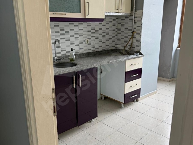 ESENYURT KIRAÇ’TA CADDE ÜZERİNDE SATILIK DAİRE - Görsel 12