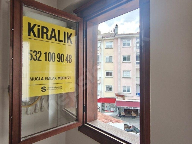 Menteşe Emirbeyazıtta Atapark Yanı Kiralık Prestijli 1+1 Ofis - Görsel 6