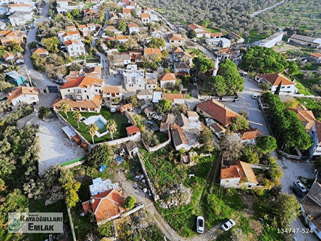 Ayvalık Özkayaoğulları emlak murateli mh. Satılık imarlı arsa
