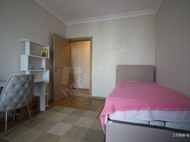 ALEMDAĞ EMLAK KONUTLARI KİRALIK 3+1 127 M2 EŞYALI DAİRE SİTE İÇİ - Görsel 8