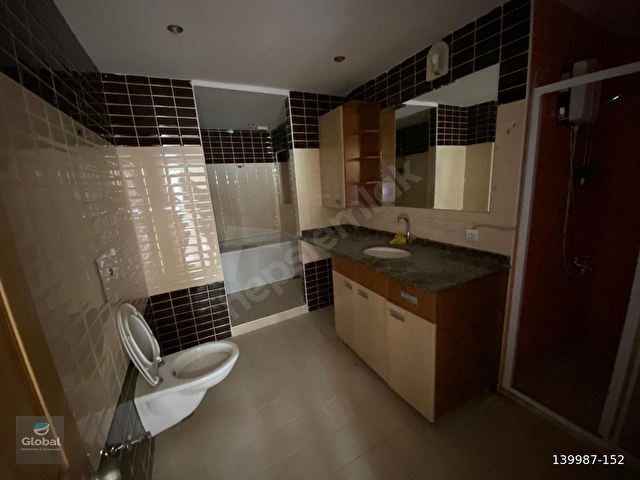 KİRALIK DAİRE 3+1 MEZİTLİDE - Görsel 9
