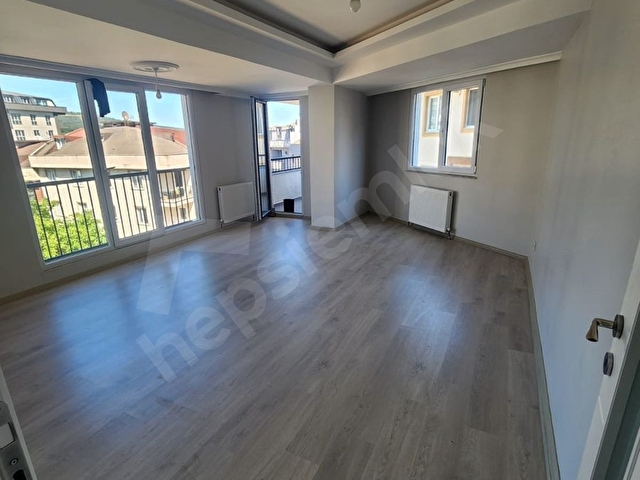 Çekmeköy Merkez Mah. 4.Kat Kapalı Otoparklı 90 m² 2+1 Daire - Görsel 15