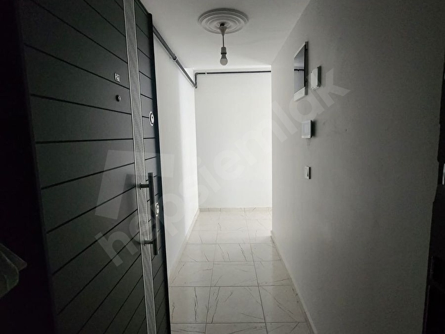 Çekmeköy Merkez Mah. 4.Kat Kapalı Otoparklı 90 m² 2+1 Daire - Görsel 2