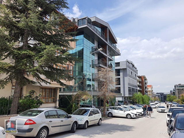 ARELDEN MUSTAFA KEMALDE PLAZADA 2139 SK.2 KAT K.OTOPARKLI 1+1