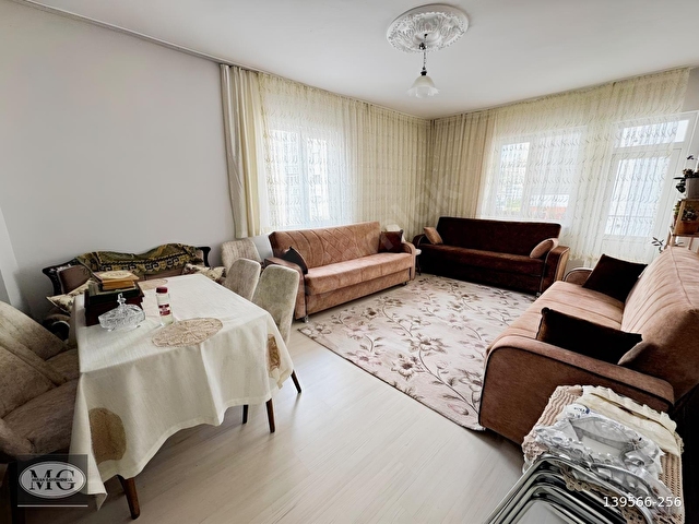 MİMSİN ŞİRİNTEPE MAH SATILIK 3+1 175m2 İÇİ YAPILI FIRSAT DAİRE - Görsel 2