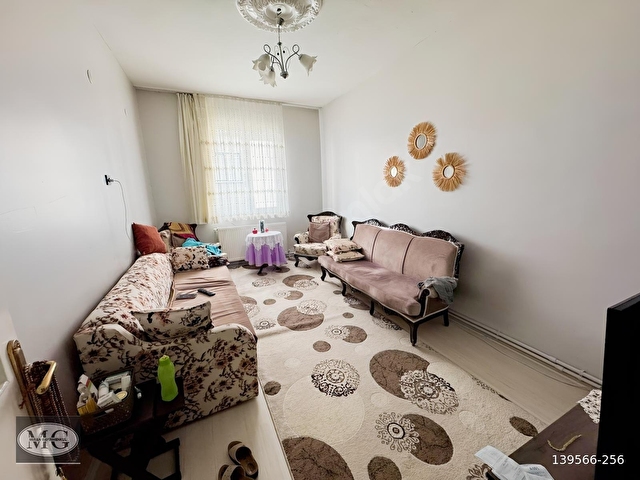 MİMSİN ŞİRİNTEPE MAH SATILIK 3+1 175m2 İÇİ YAPILI FIRSAT DAİRE - Görsel 5