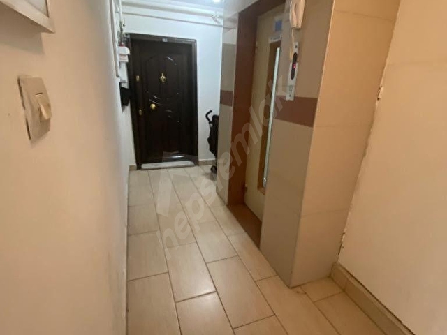 Karşıyaka Bostanlı Uğur Mumcu parkı civarı Asansörlü 3+1 daire - Görsel 4