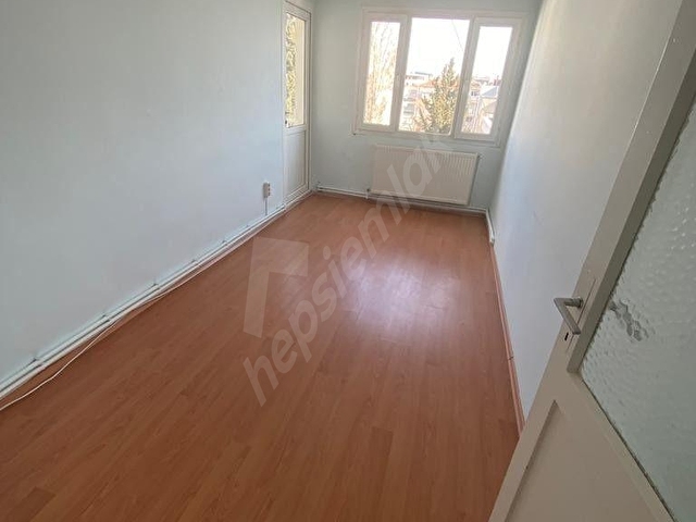Karşıyaka Bostanlı Uğur Mumcu parkı civarı Asansörlü 3+1 daire - Görsel 15