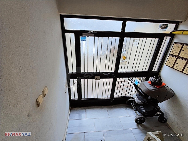RE/MAX YAZDAN PAŞAALANI MAH. 3+1 SATILIK DAIRE - Görsel 5