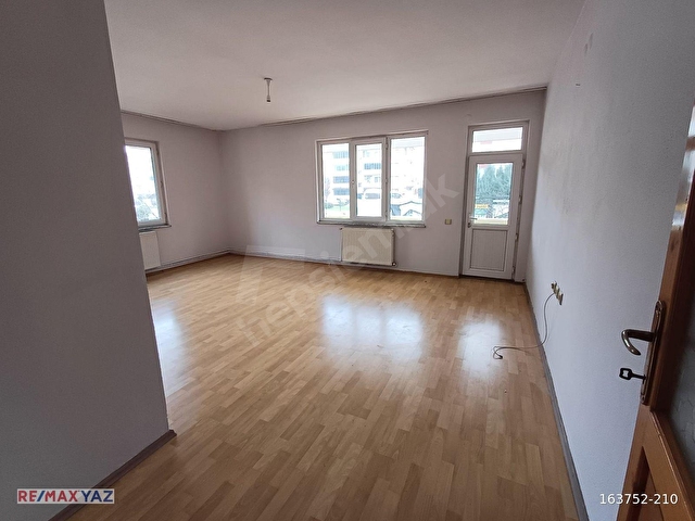RE/MAX YAZDAN PAŞAALANI MAH. 3+1 SATILIK DAIRE - Görsel 30