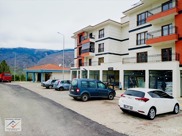 PROJE GİRİŞİ KÖŞE BAŞI BAYRAMÖREN TOKİDE 37 M2 DÜKKAN MAĞAZA - Görsel 22