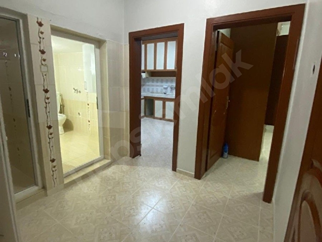 YENİ MAH.PAZAR CİVARI ANAYOL CEPHELİ 2+1KİRALIK DAİRE - Görsel 2