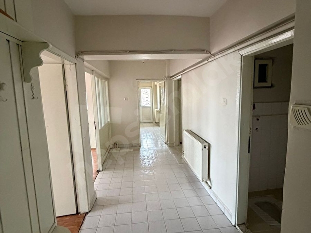 KOLÇAN EMLAKTAN MENDERES CADDESİNDE KİRALIK 2+1 DAİRE - Görsel 8