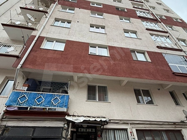 KOLÇAN EMLAKTAN MENDERES CADDESİNDE KİRALIK 2+1 DAİRE - Görsel 14
