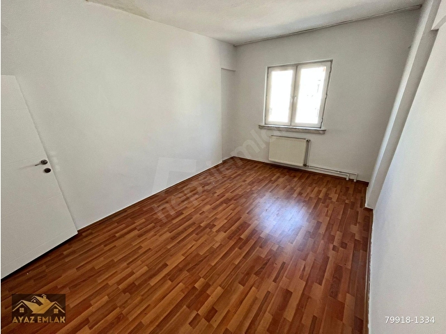 AYAZ EMLAKTAN MALAZGİRT MAHDE 12.CADDE ÜZERİ 3+1 ARA KAT SATILIK DAİRE - Görsel 20
