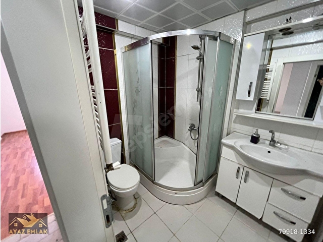 AYAZ EMLAKTAN MALAZGİRT MAHDE 12.CADDE ÜZERİ 3+1 ARA KAT SATILIK DAİRE - Görsel 17