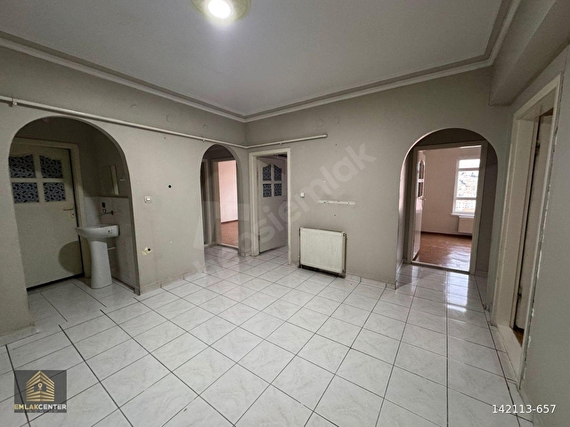EMLAKCENTERDAN ARA KATTA ÖNÜ AÇIK MANZARALI 3+1 KİRALIK DAİRE ! - Görsel 16