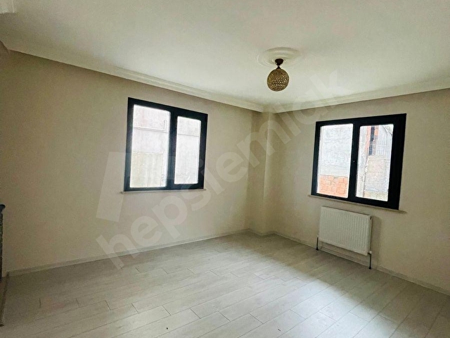 ORHANGAZİ MAHALLESİN DE KİRALIK 1+1 DUBLEX KİRALIK DAİRE - Görsel 2