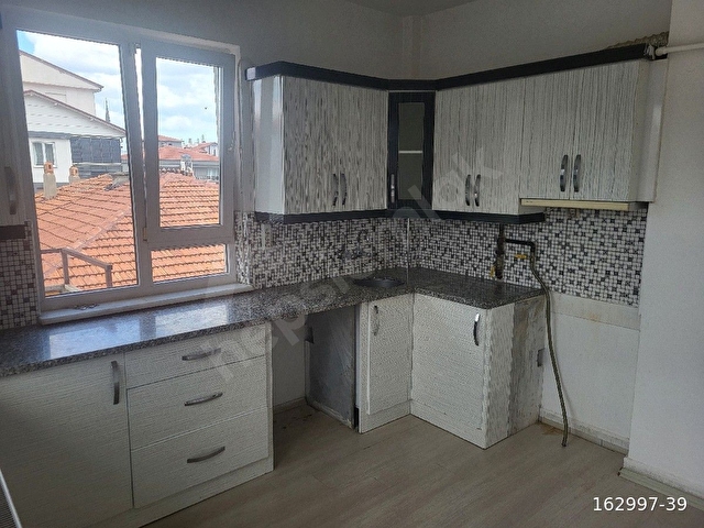 KARAAĞAÇ MAHALLESİ 2+1 ARA KAT KİRALIK