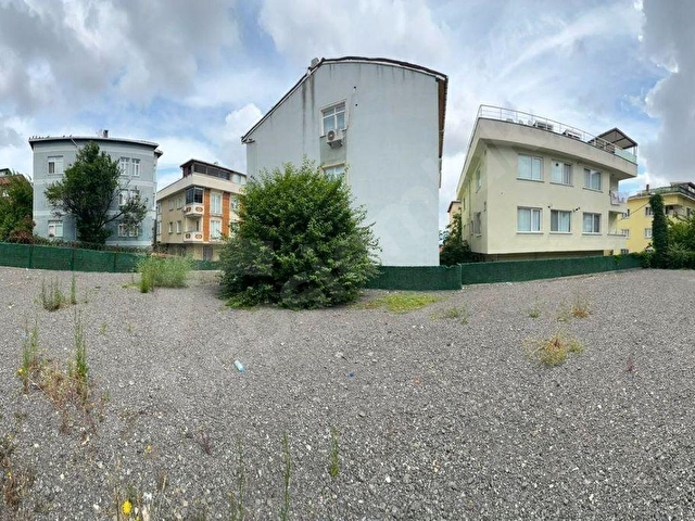 ATAŞEHİR KAYIŞDAĞI’NDA 1050 m² DEPO KULLANIMINA UYGUN KİRALIK ARSA - Görsel 8