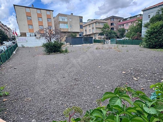 ATAŞEHİR KAYIŞDAĞI’NDA 1050 m² DEPO KULLANIMINA UYGUN KİRALIK ARSA - Görsel 7