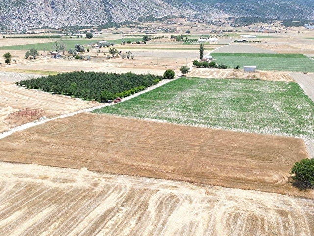 KARATAŞ MAH.YOL SU PROBLEMİ YOK.1899 m² MODELLİ ARAÇ TAKASI OLUR - Görsel 15