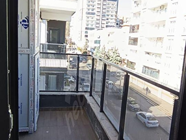 GAP Mah Kiralık 1+1 Lüks Daire Site içi - Görsel 3