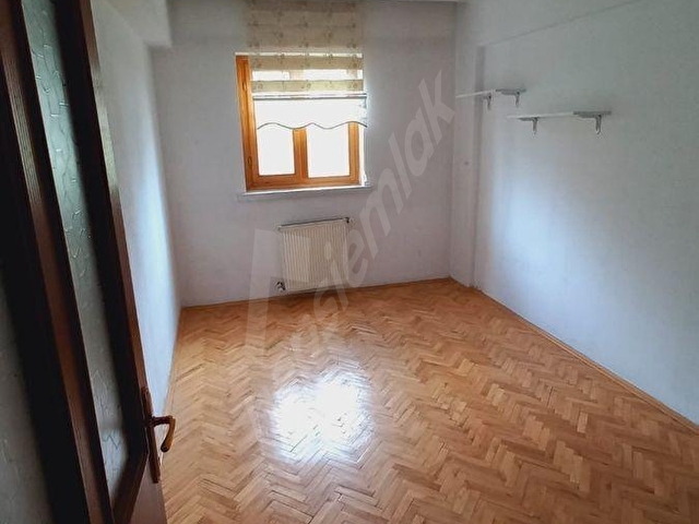 Kiralık 3+1 Yüksek Giriş Daire - Okul Yanı, Merkezi Konum - Görsel 11