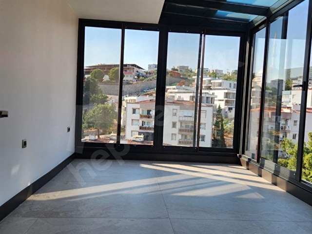 Bornova Evka 3 Site İçerisinde Lüks Dubleks 4+1 Kiralık Daire - Görsel 8