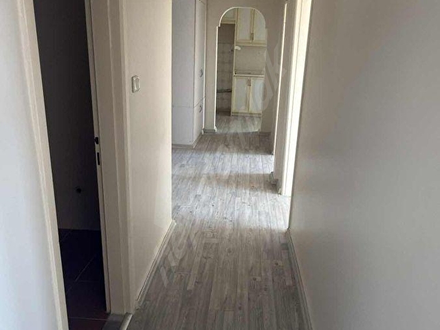 Büyükşehir C Mahallesinde C/15 Blokta 3+1 Temiz Daire (boştur) - Görsel 17
