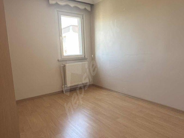 Büyükşehir C Mahallesinde C/15 Blokta 3+1 Temiz Daire (boştur) - Görsel 24