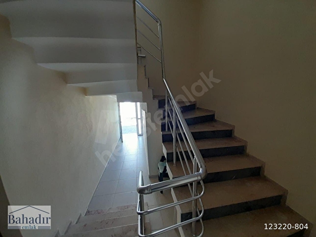 BAHADIR EMLAKTAN AVCILAR ALTINDA 2+1 MASRAFSIZ SATILIK DAİRE - Görsel 17