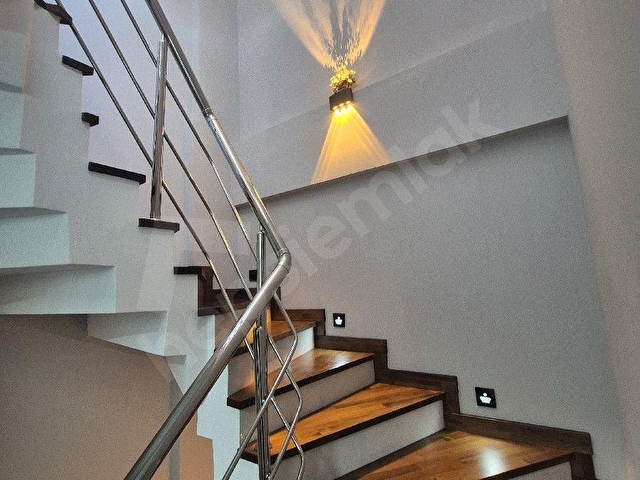 BORNOVA ATATÜRK TE SATILIK 3+1 LÜKS TRİBLEKS VİLLA - Görsel 10