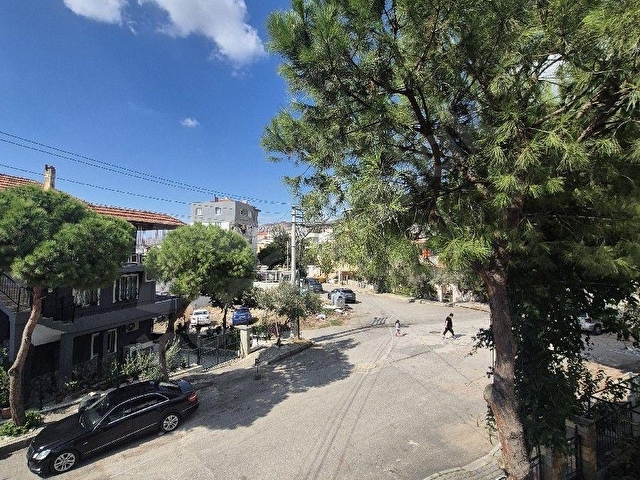 BORNOVA ATATÜRK TE SATILIK 3+1 LÜKS TRİBLEKS VİLLA - Görsel 29