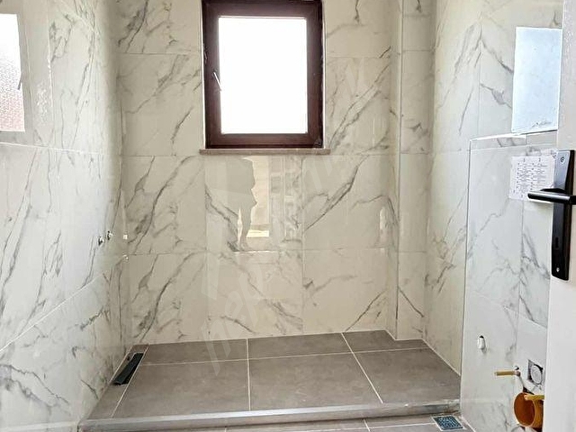 1250m2 Bahçe İçinde Şerefiyeli , Havuzlu 450m2 Villa - Görsel 8