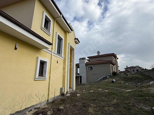 1250m2 Bahçe İçinde Şerefiyeli , Havuzlu 450m2 Villa - Görsel 21
