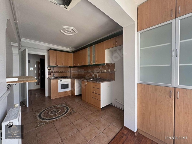 MSGDEN MİTHATPAŞA CADDEDE -ASANSÖRLÜ - ARAKAT KLİMALI 3+1 DAİRE - Görsel 14