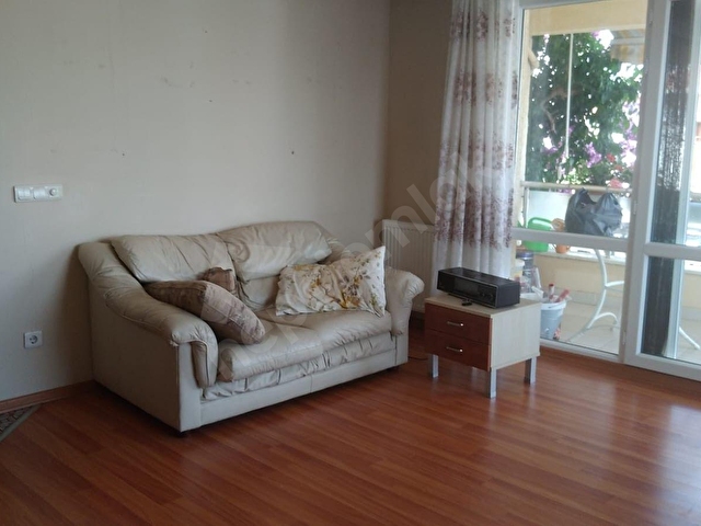 BÜYÜKADADA 4 ODA, 2 SALON, 2 MUTFAK VE  4 BALKONU OLAN DENİZ MANZARALI DUBLEX DAİRE - Görsel 15