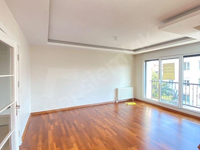 YEŞİLKÖY SAHİL CADDESİNDE  KISMİ DENİZ MANZARALI  3+1 EBEVEYN BANYOLU  ARA KAT - Görsel 28