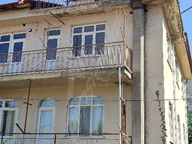 ISPARTA SENİRKENT 3+1 DAİRE VE AYRICA İŞLENİK ÇATI KATI TERASLI